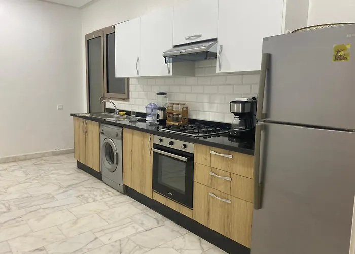 Luxueux 2 Chambres 5 Min De L\'Aeroport Casablanca