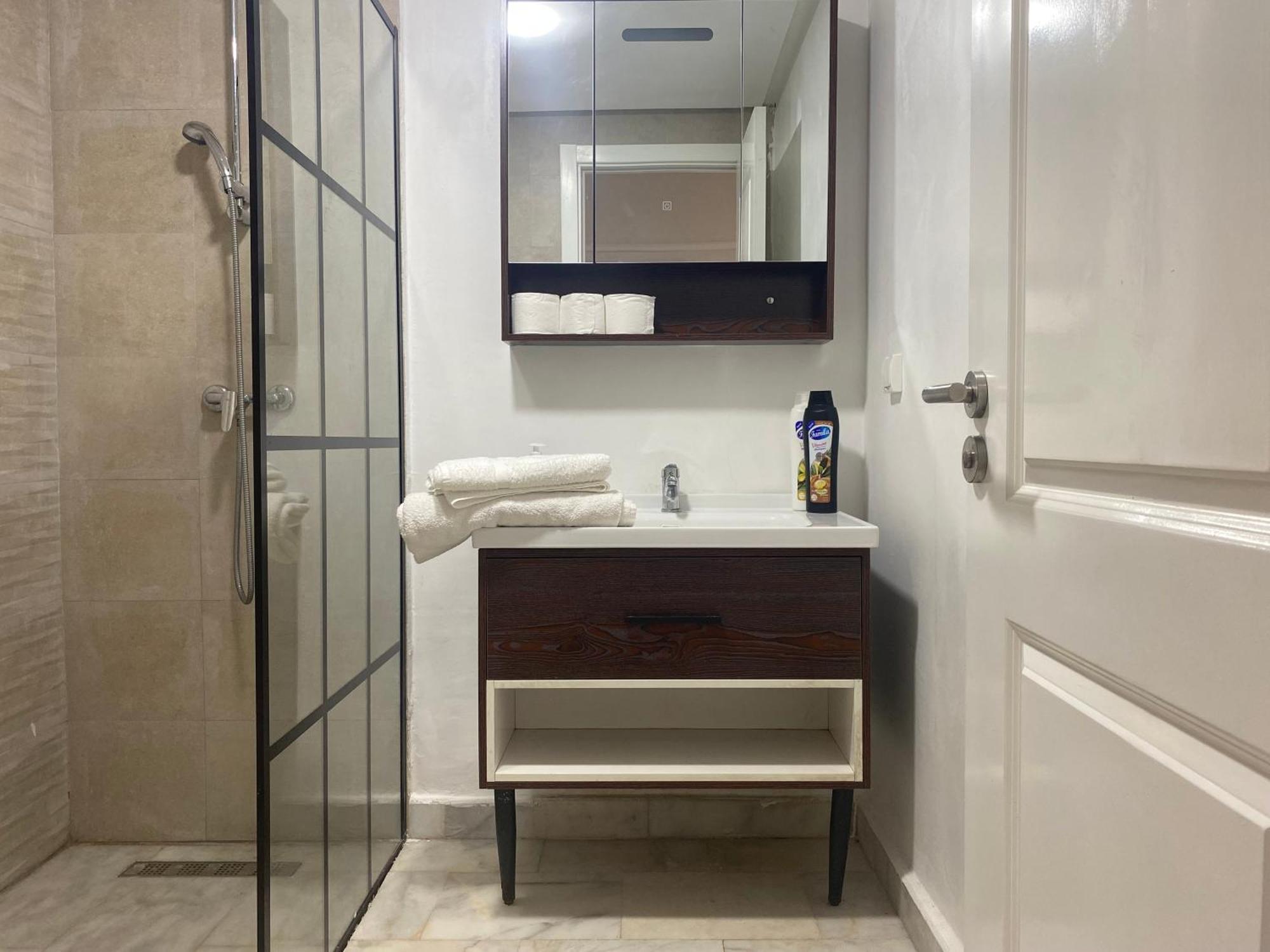 Luxueux 2 5 Min De L'aeroport Casablanca Appartement